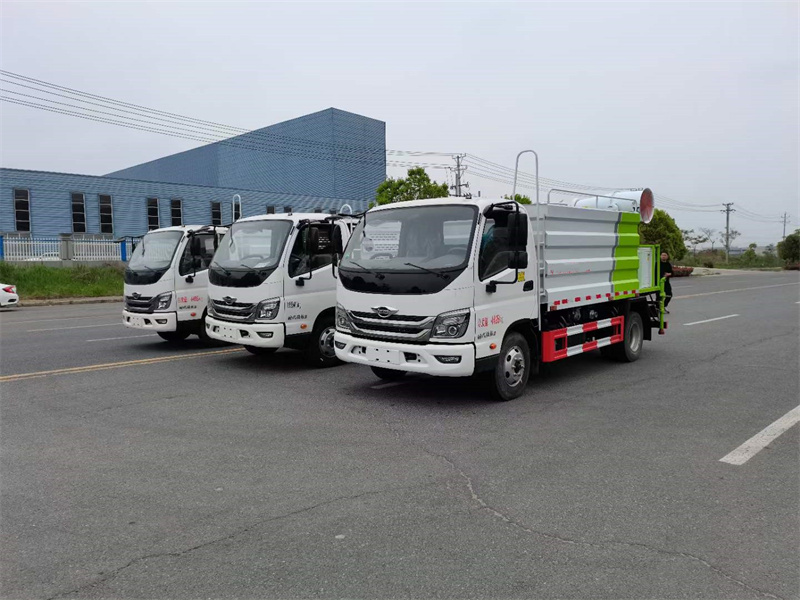 福田領航7方藍牌抑塵車 